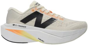 Calzado New Balance WRCXCA4 Fuelcell Trainer Femenino