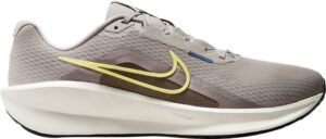 Calzado Nike Downshifter 13 FD6454 011 - Masculino