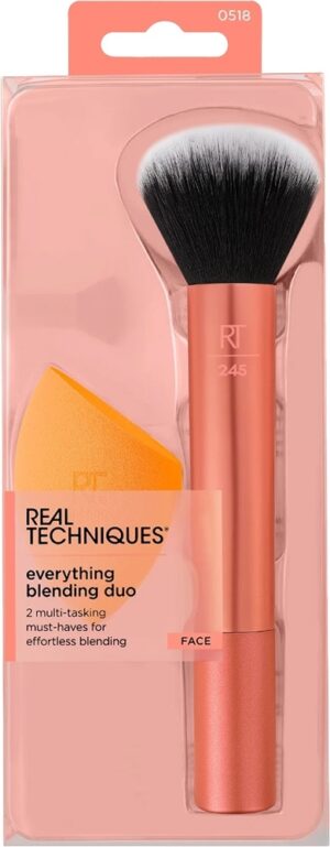 Pincel Difuminador Real Techniques + Esponja de Maquillaje 0518
